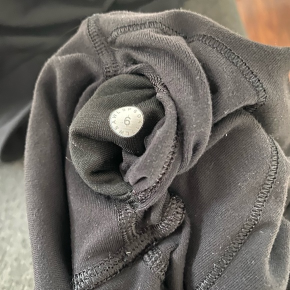 Lululemon Tech Mesh Tight Size 6 - Picture 5 of 6